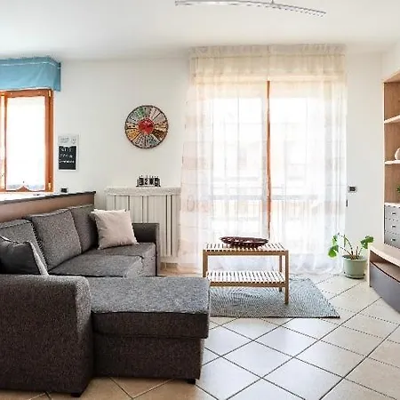 Casti - Appartamento Mm3 Comasina Milan Exterior photo
