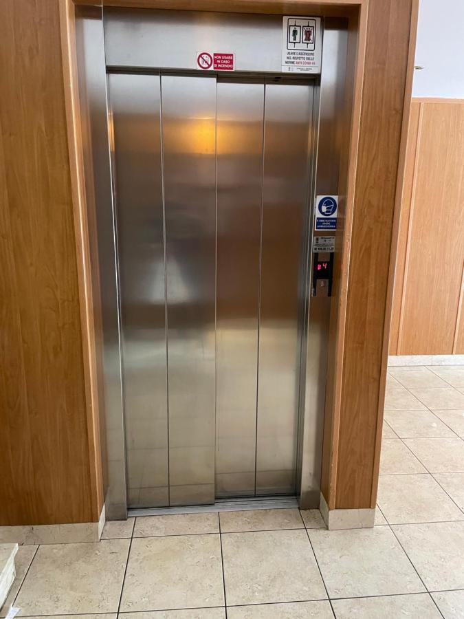 Apartment Casti - Mm3 Comasina Milan